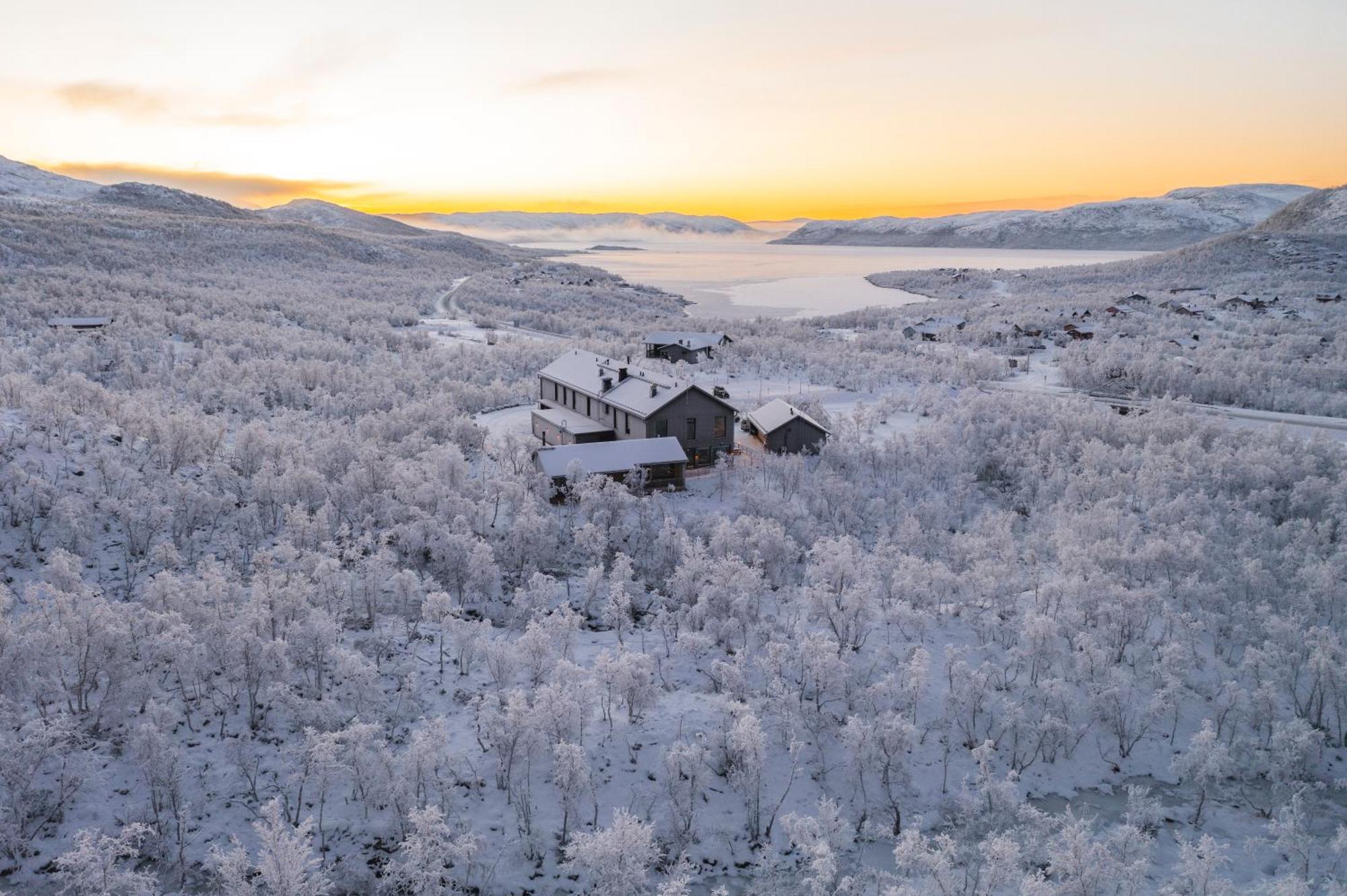 Cahkal Hotel Kilpisjärvi Exteriér fotografie